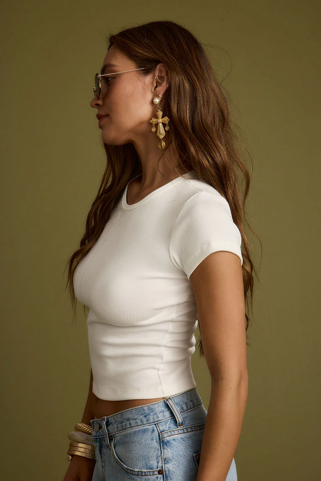 Abby White Ribbed Crew Neck Tee - Image 8