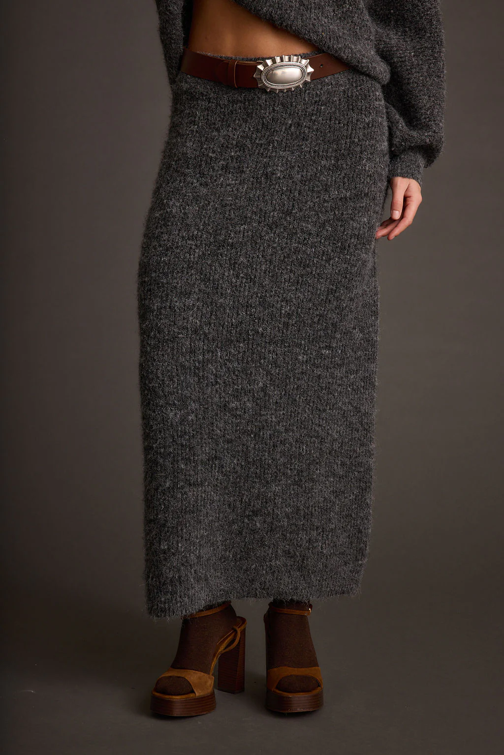 Alpine Charcoal Sweater Maxi Skirt - Image 4