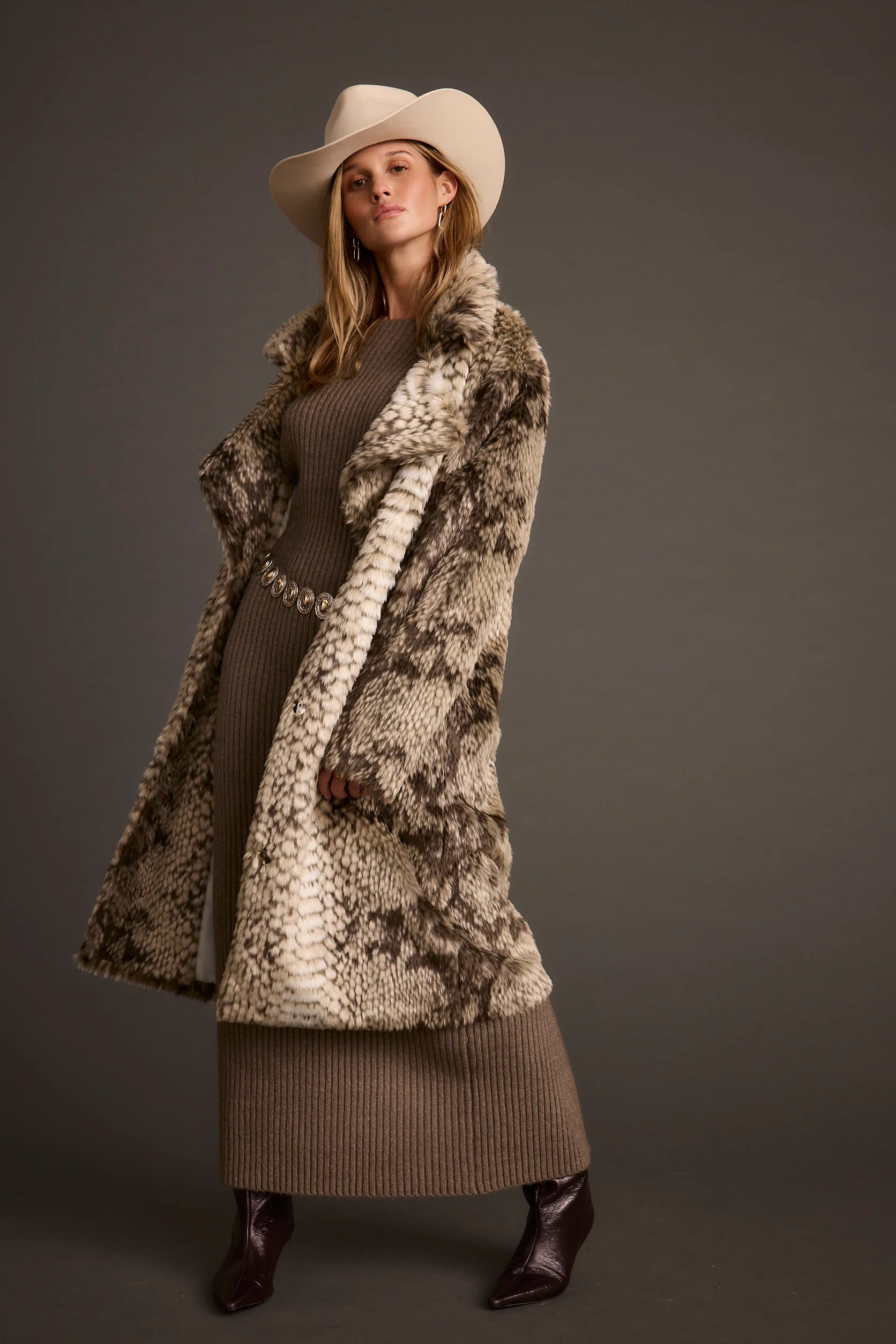 Amaya Grey Sweater Maxi Dress - Image 5