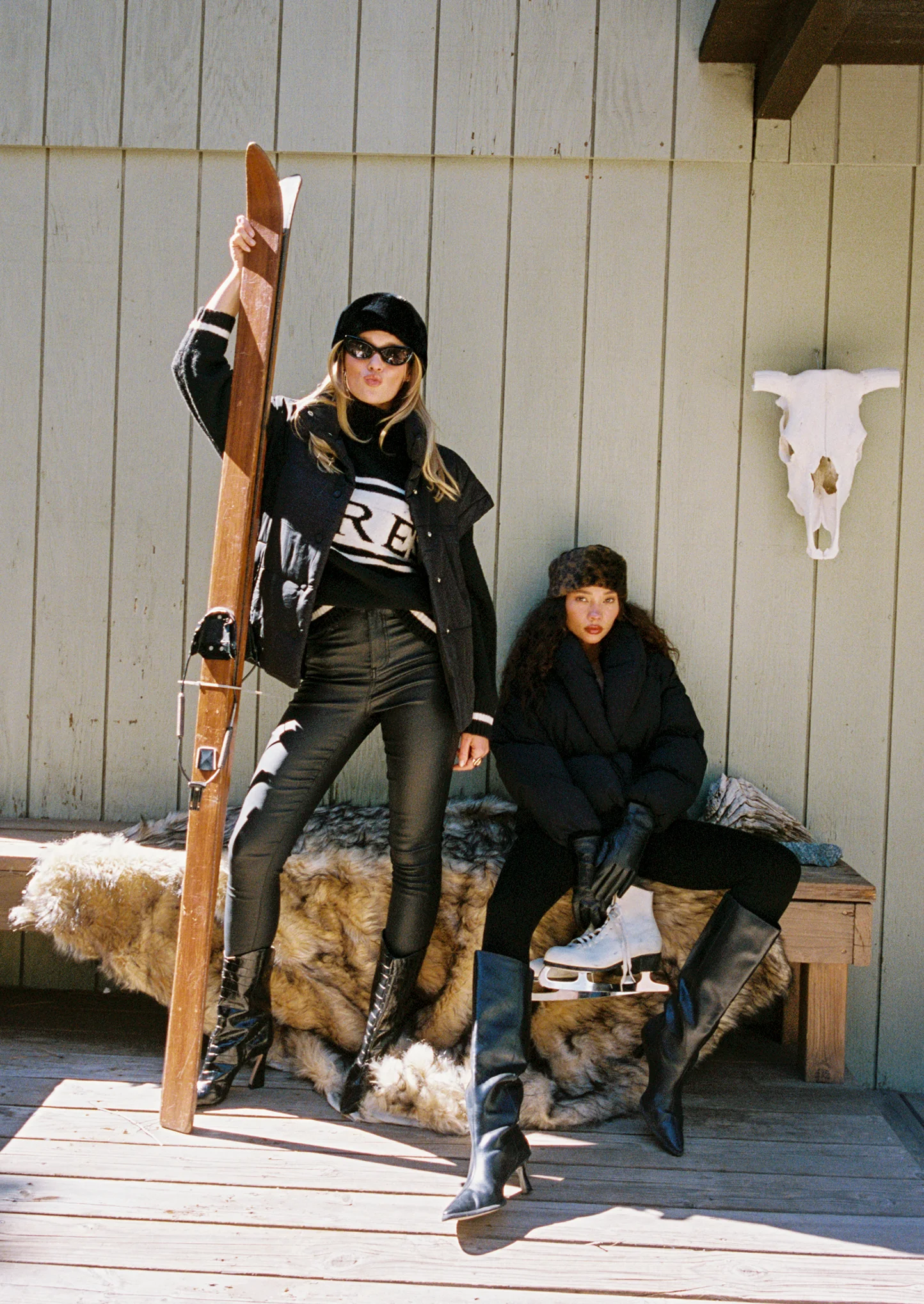 Apres Black and White Turtleneck Sweater - Image 2