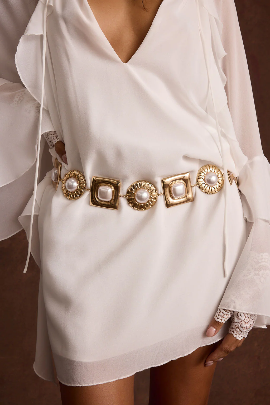 Beau Pearl Statement Chain Belt - Image 5