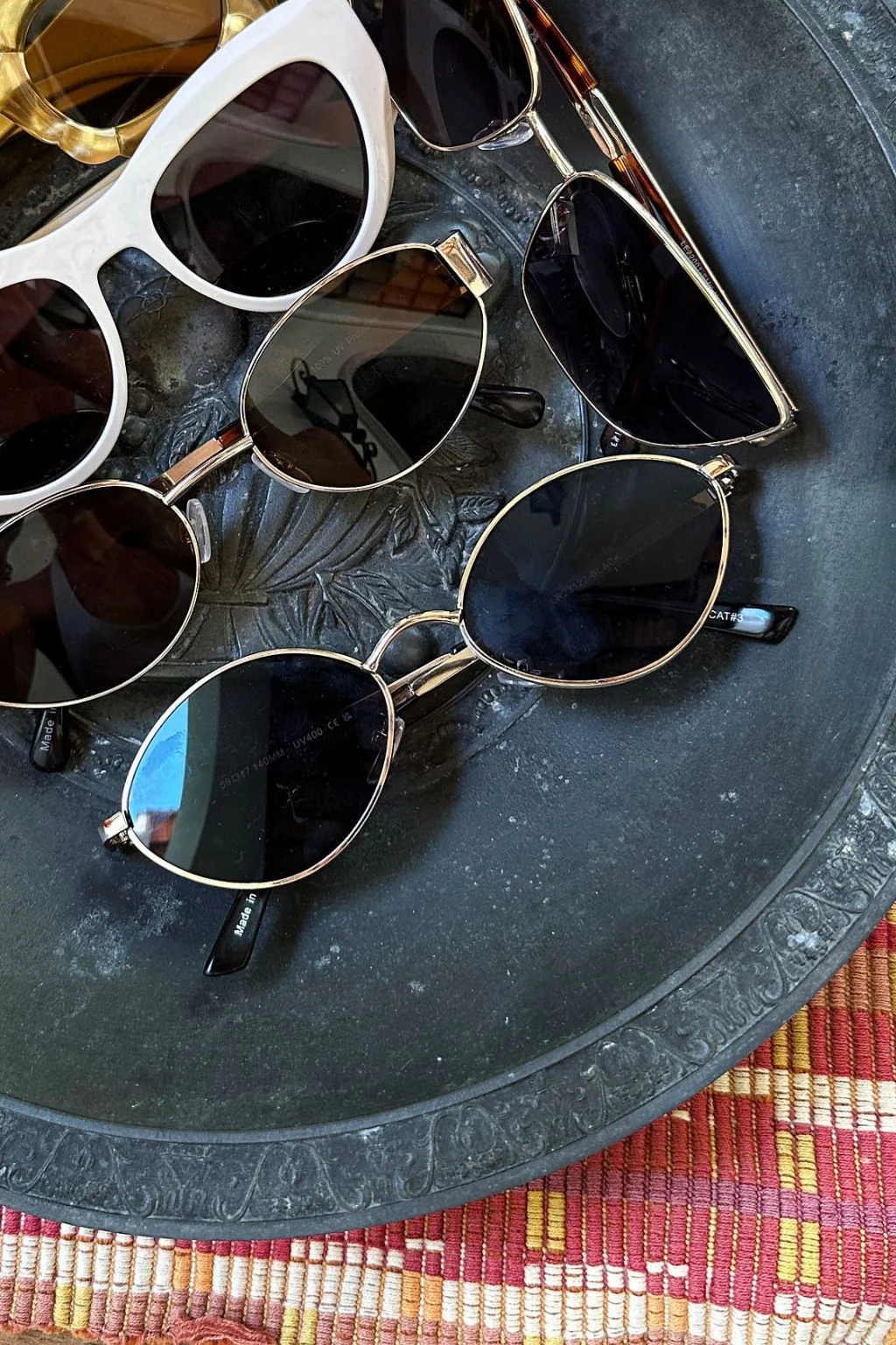 Billie Gold and Black Circle Sunglasses - Image 3