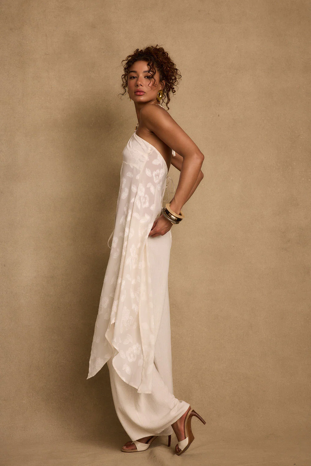 Bruma Ivory Flyaway Top - Image 8