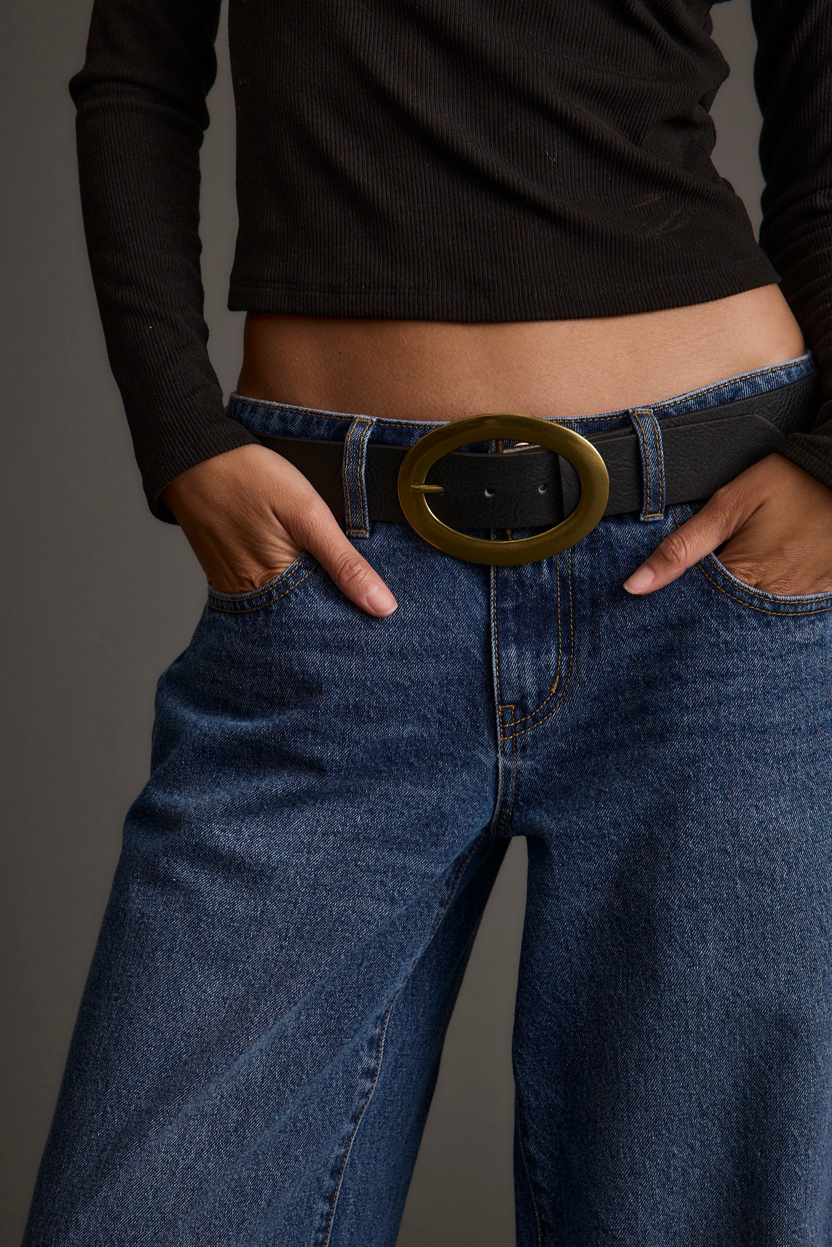Candor Black and Oval Belt - Image 4
