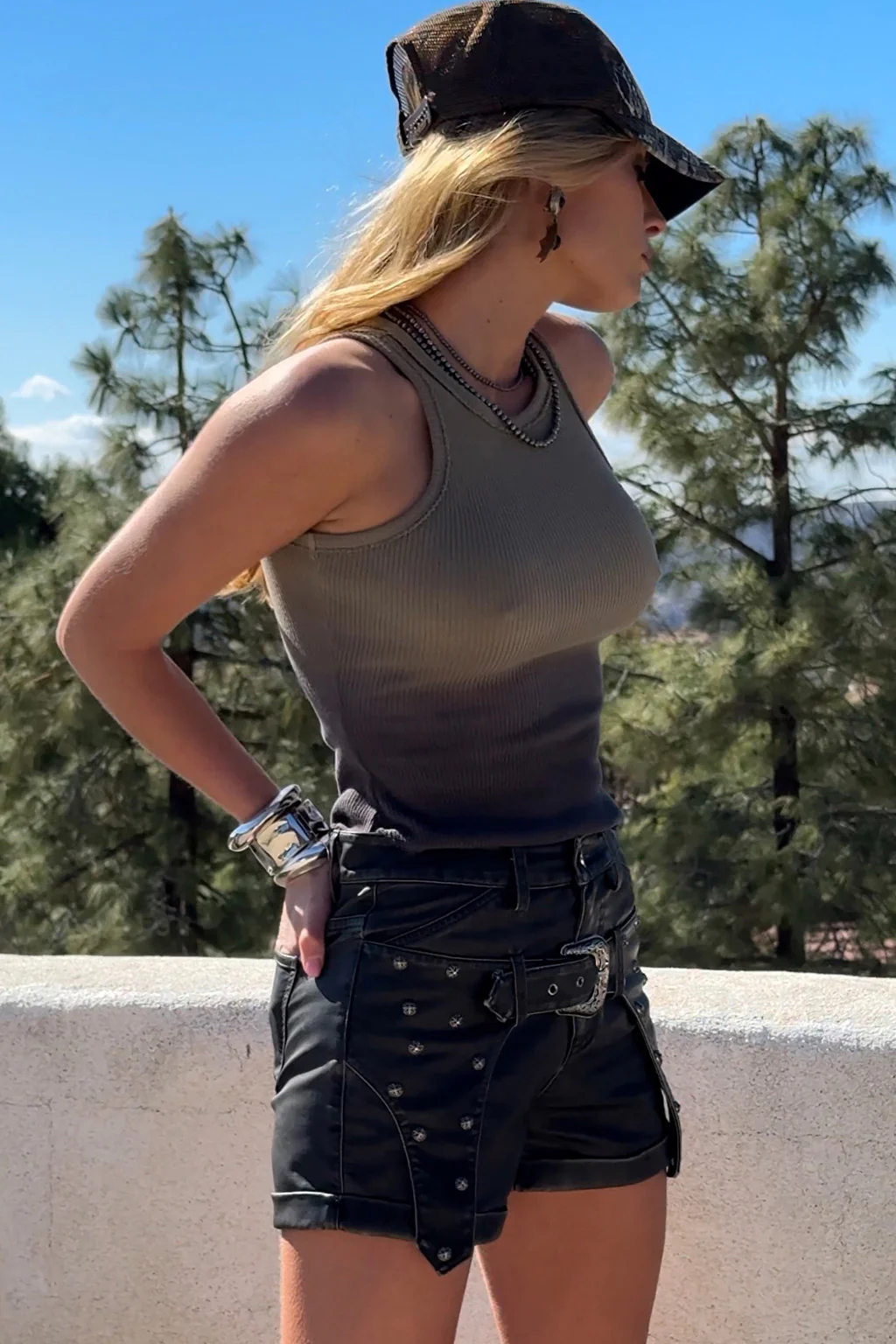 Chaos Ombre Tank - Image 7