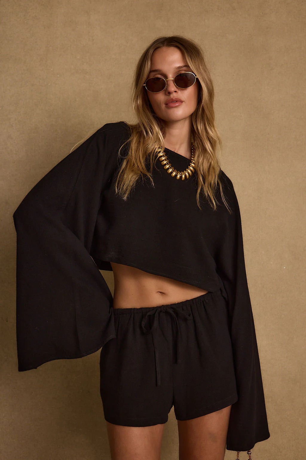 Clear Breeze Black Linen Shorts - Image 4