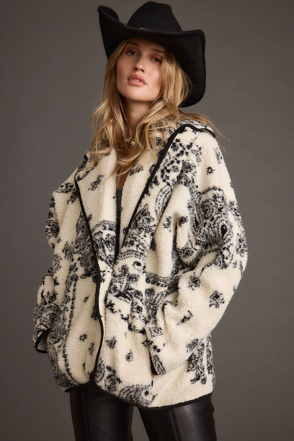 Coyote Printed Sherpa Jacket - Image 7
