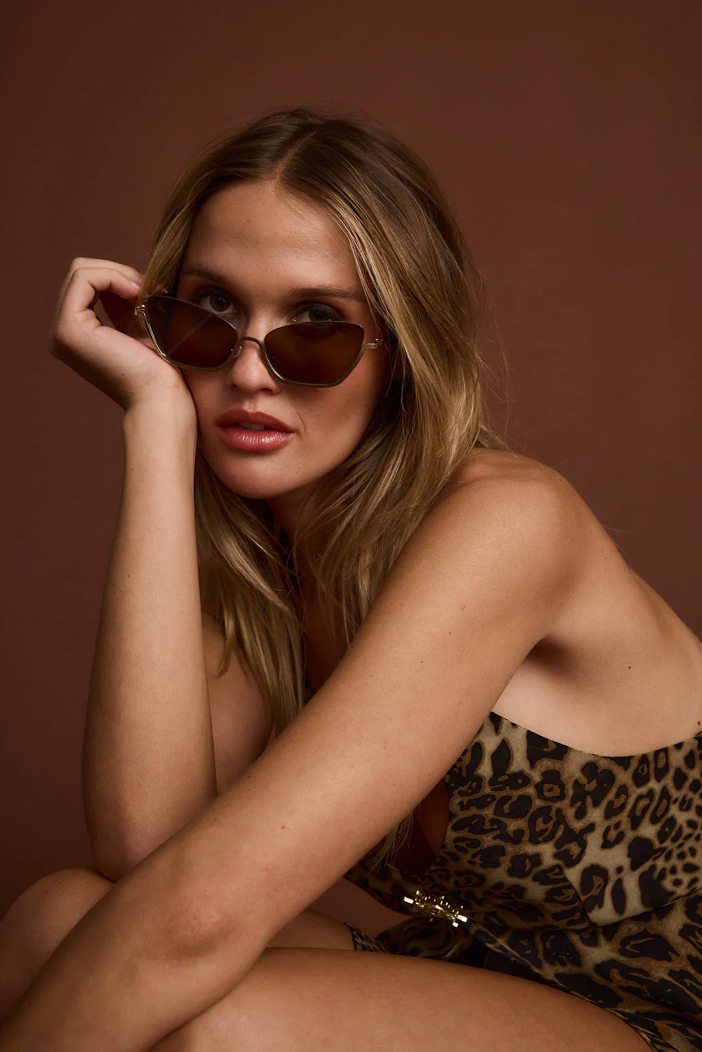 Duke Cat Eye Sunglasses - Image 4