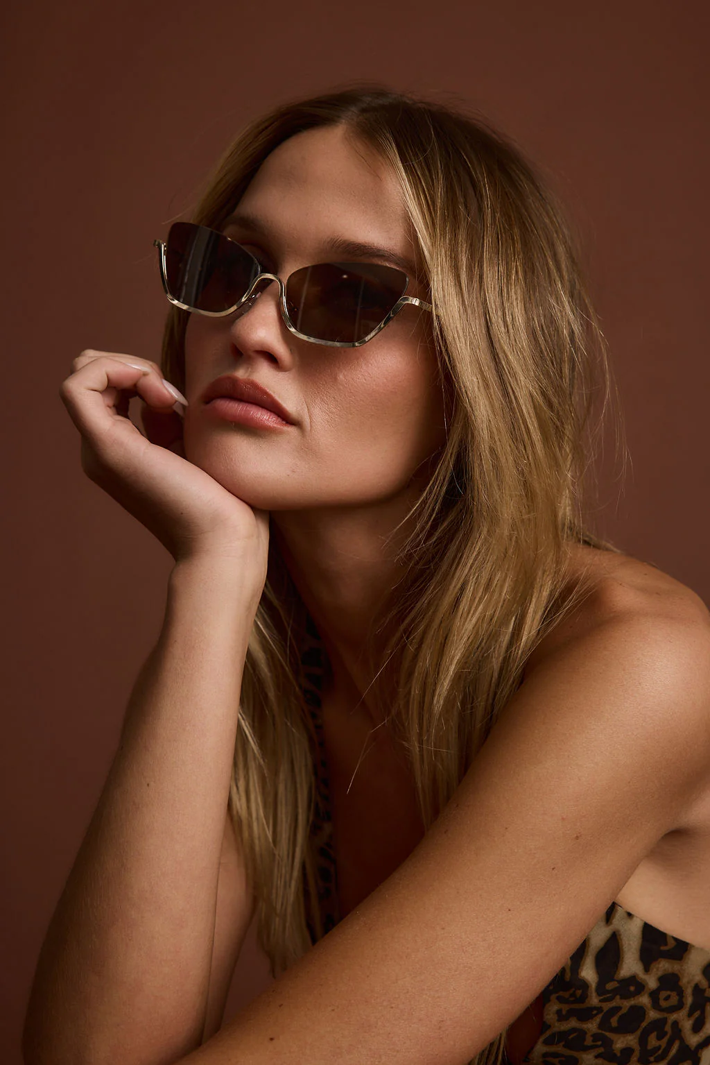 Duke Cat Eye Sunglasses - Image 5