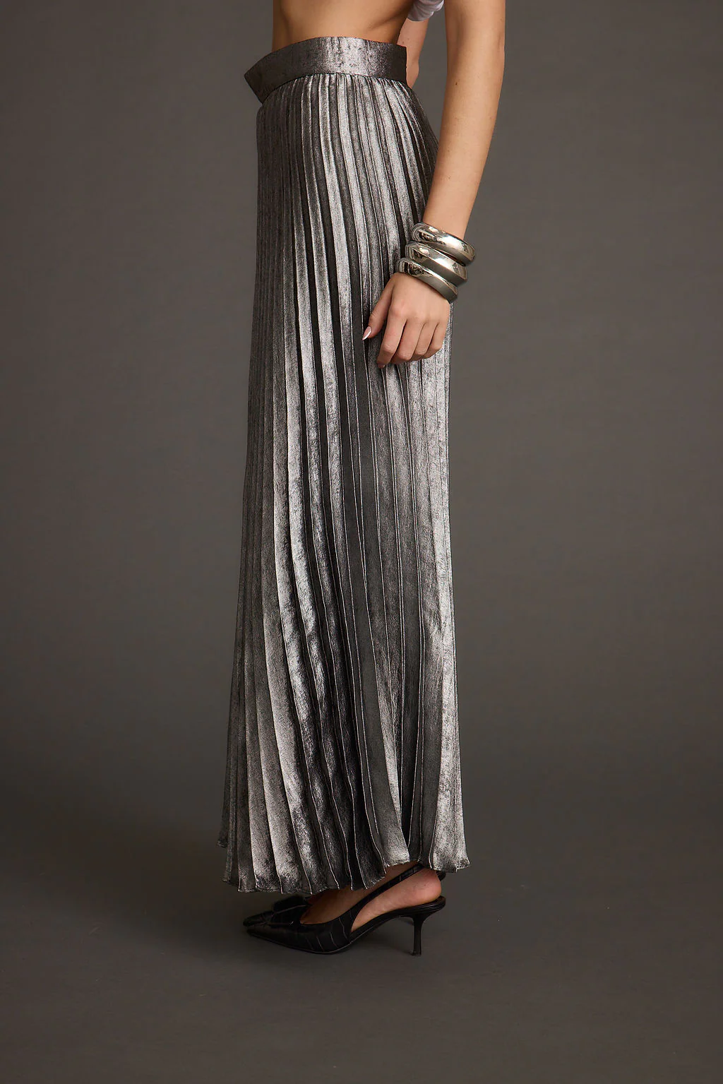 Electric Love Gunmetal Metallic Pleated Maxi Skirt - Image 6