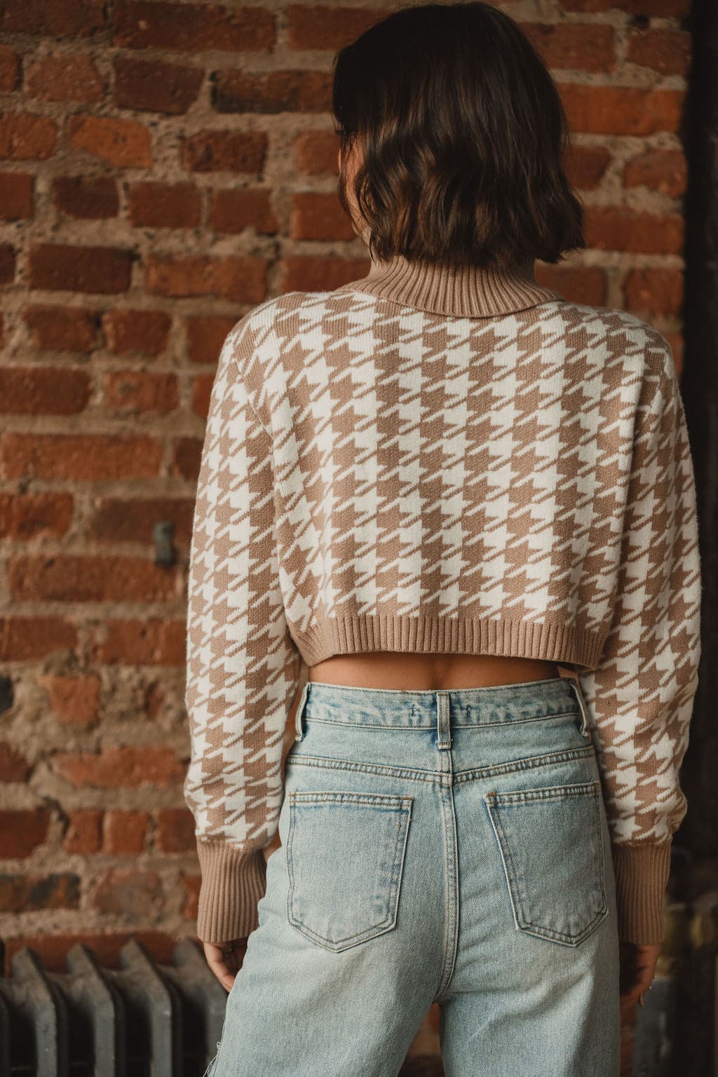 Jamie Beige Houndstooth Sweater - Image 6