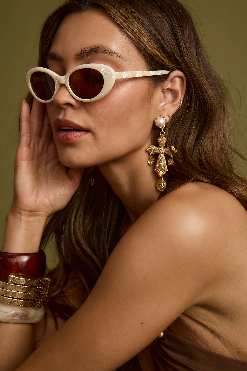 Joanne Cream Milky Sunglasses - Image 5