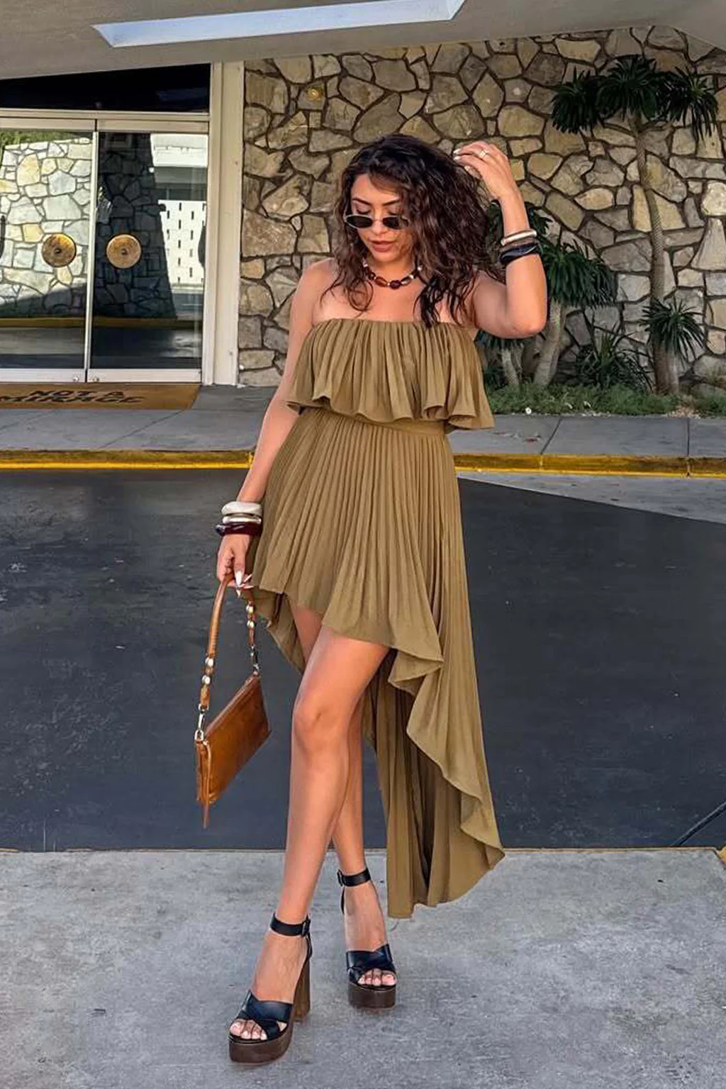 Lima Olive Crop Top - Image 5