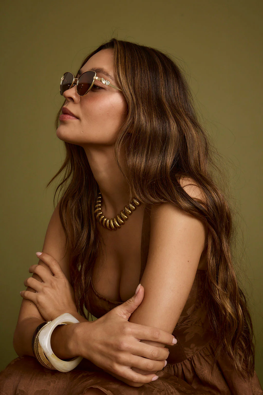 Lucas Brown Cat Eye Sunglasses - Image 4