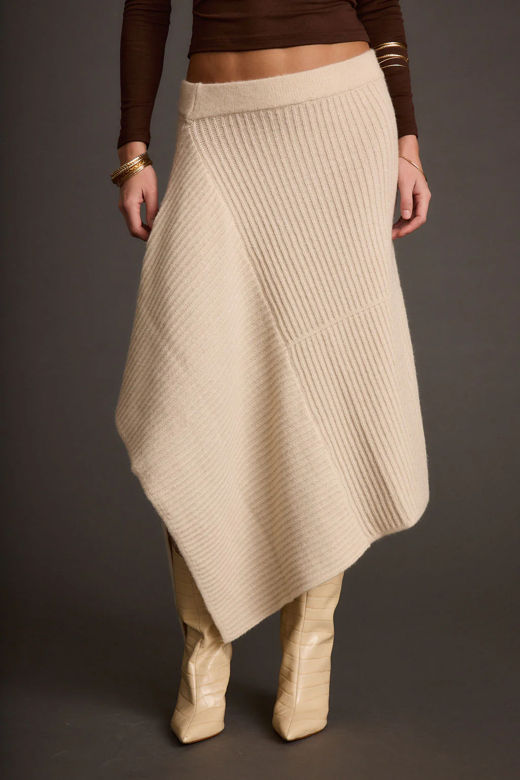 Mod Cream Asymmetrical Skirt - Image 2