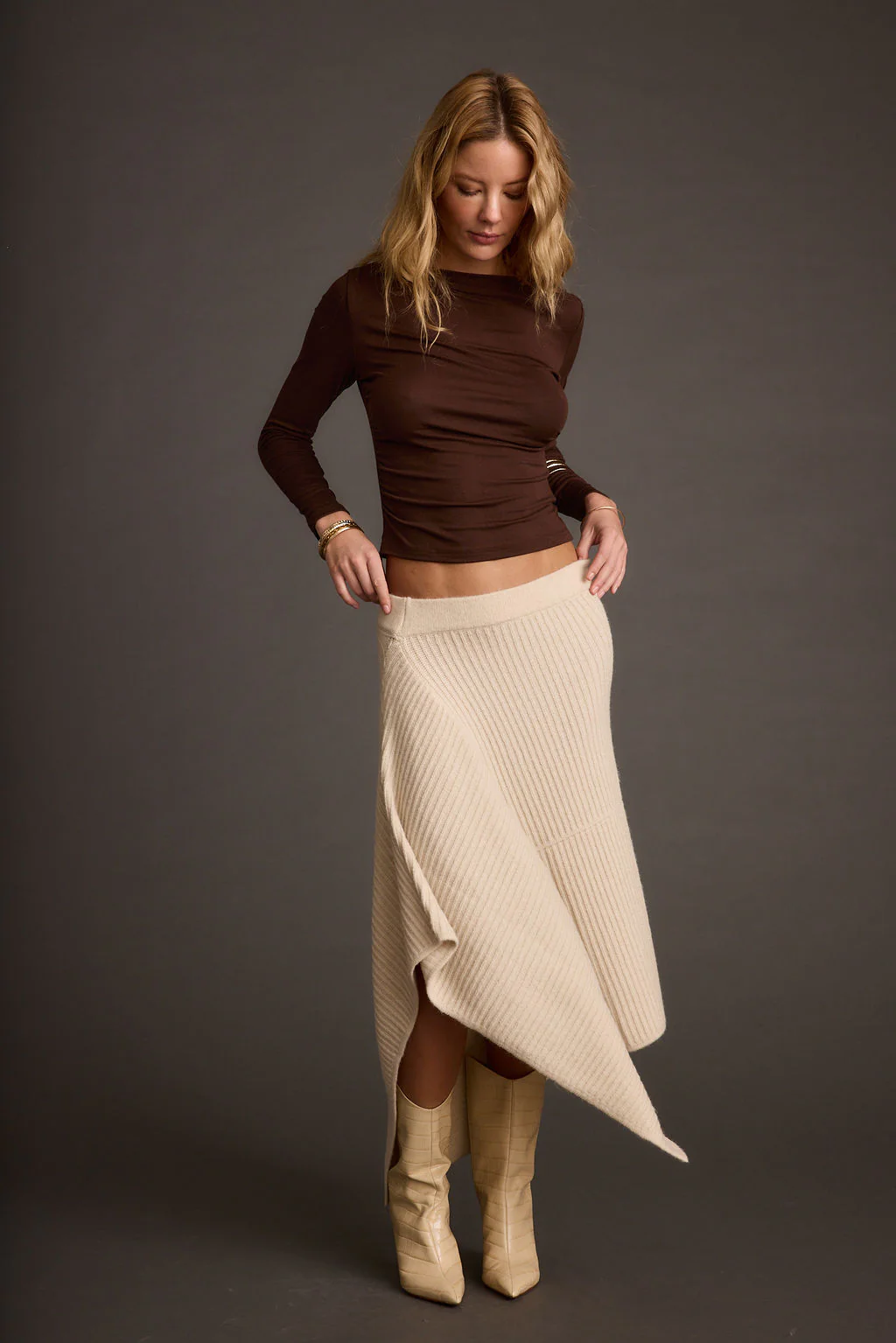 Mod Cream Asymmetrical Skirt - Image 5