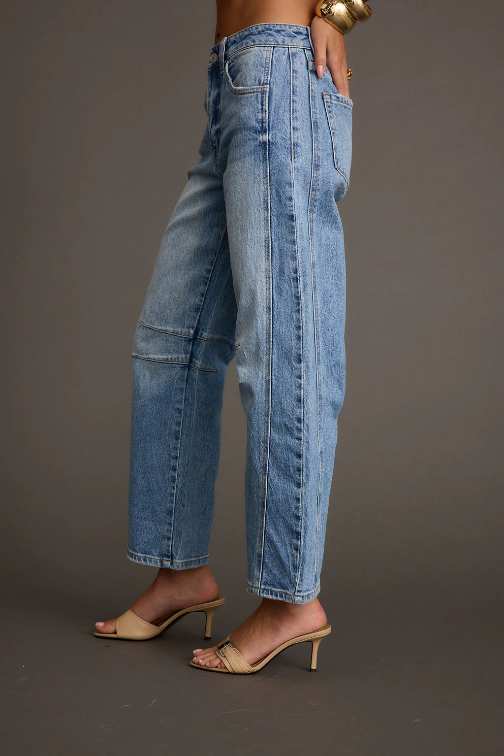 Muse Barrel Denim Jeans - Image 5