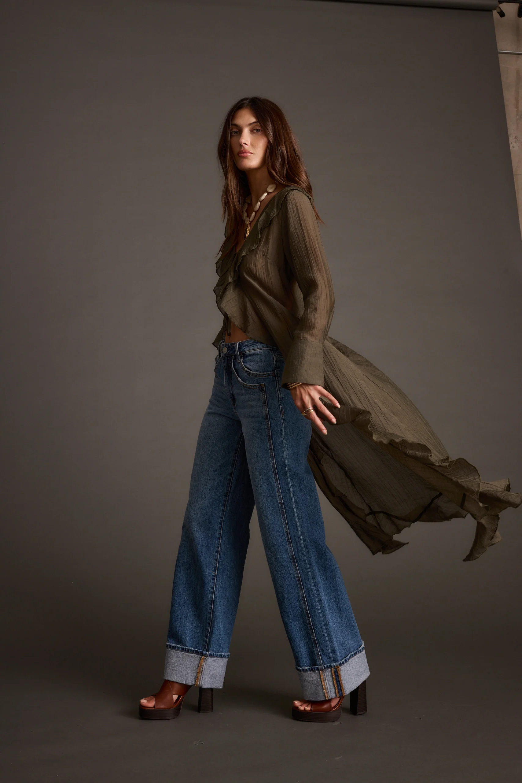 Naomi Olive Longline Top - Image 4