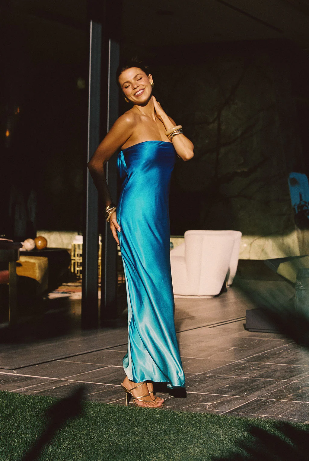 Natalia Blue Ombre Strapless Maxi Dress - Image 4