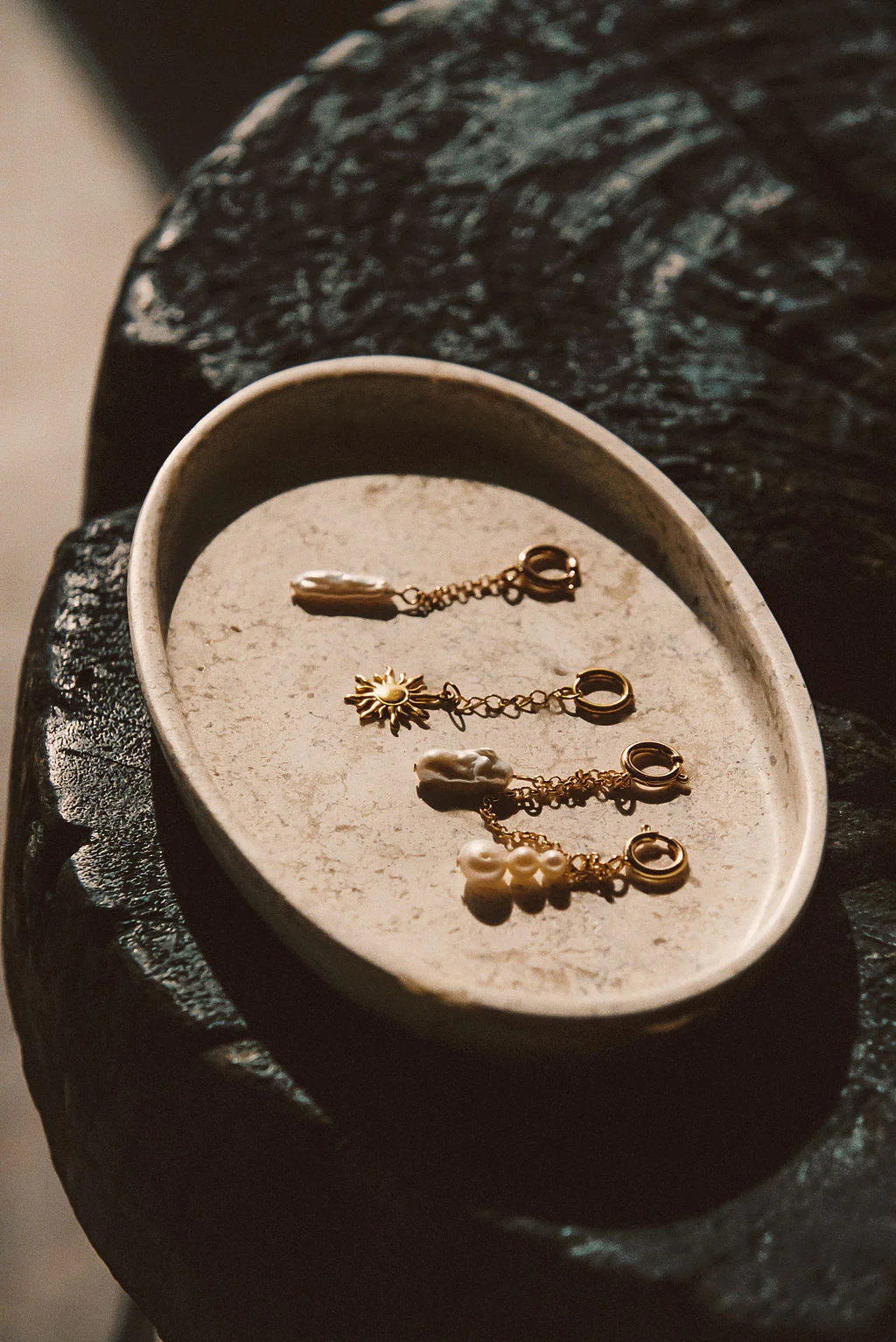 Rita Pearl Charm Set - Image 6