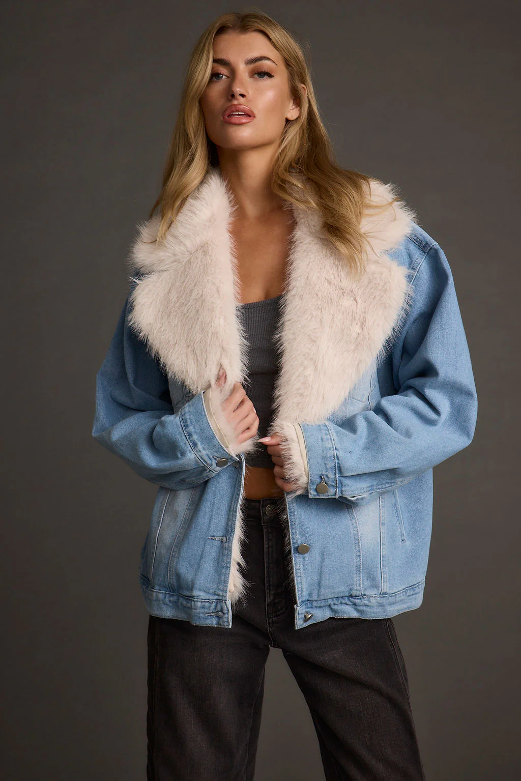 Rylee Denim Jacket with Faux Fur Trim - Image 3