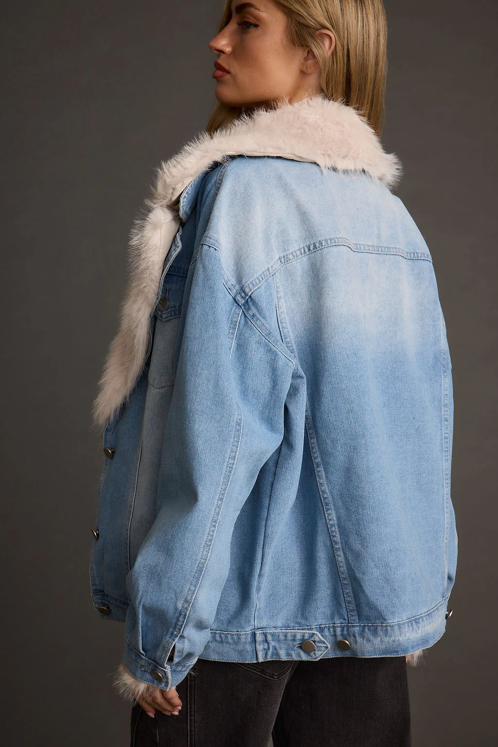 Rylee Denim Jacket with Faux Fur Trim - Image 6
