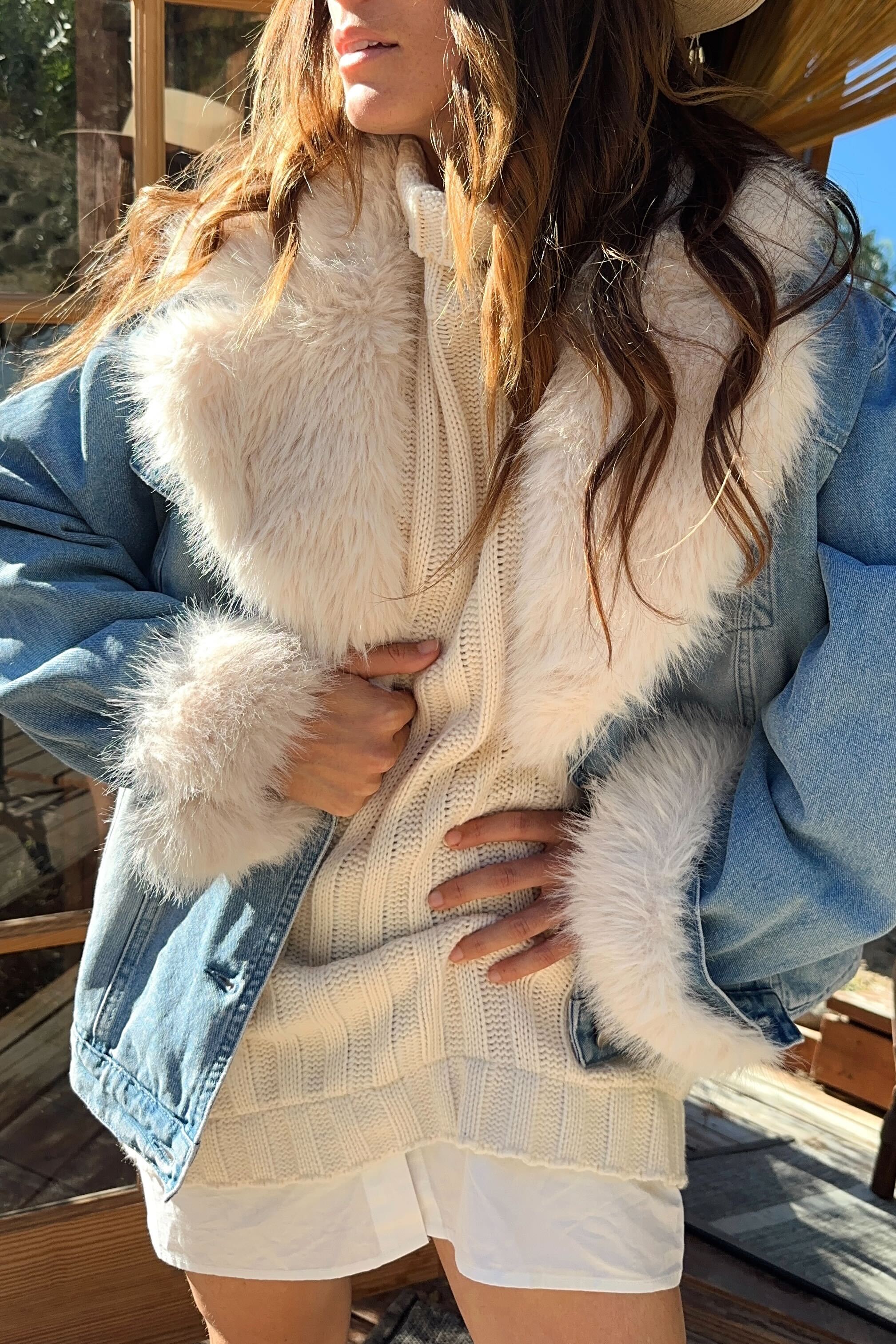 Rylee Denim Jacket with Faux Fur Trim - Image 8