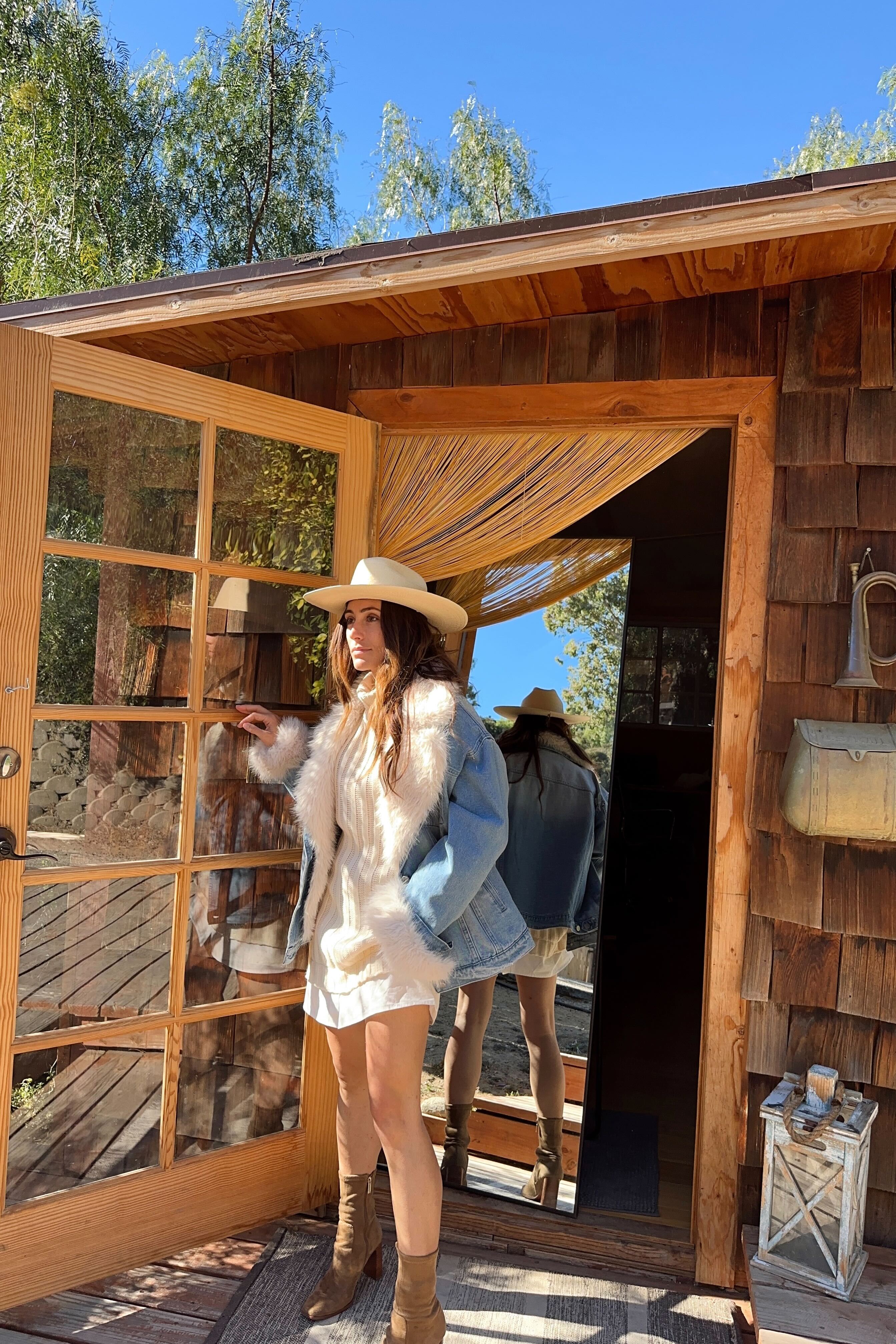 Rylee Denim Jacket with Faux Fur Trim - Image 9