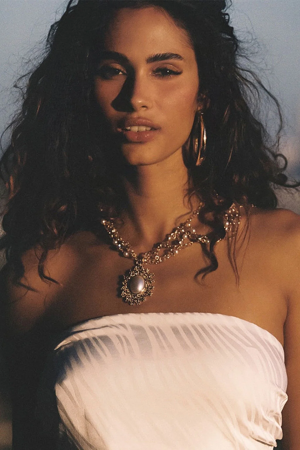 Shop the Look: Belleza Sets - Image 4