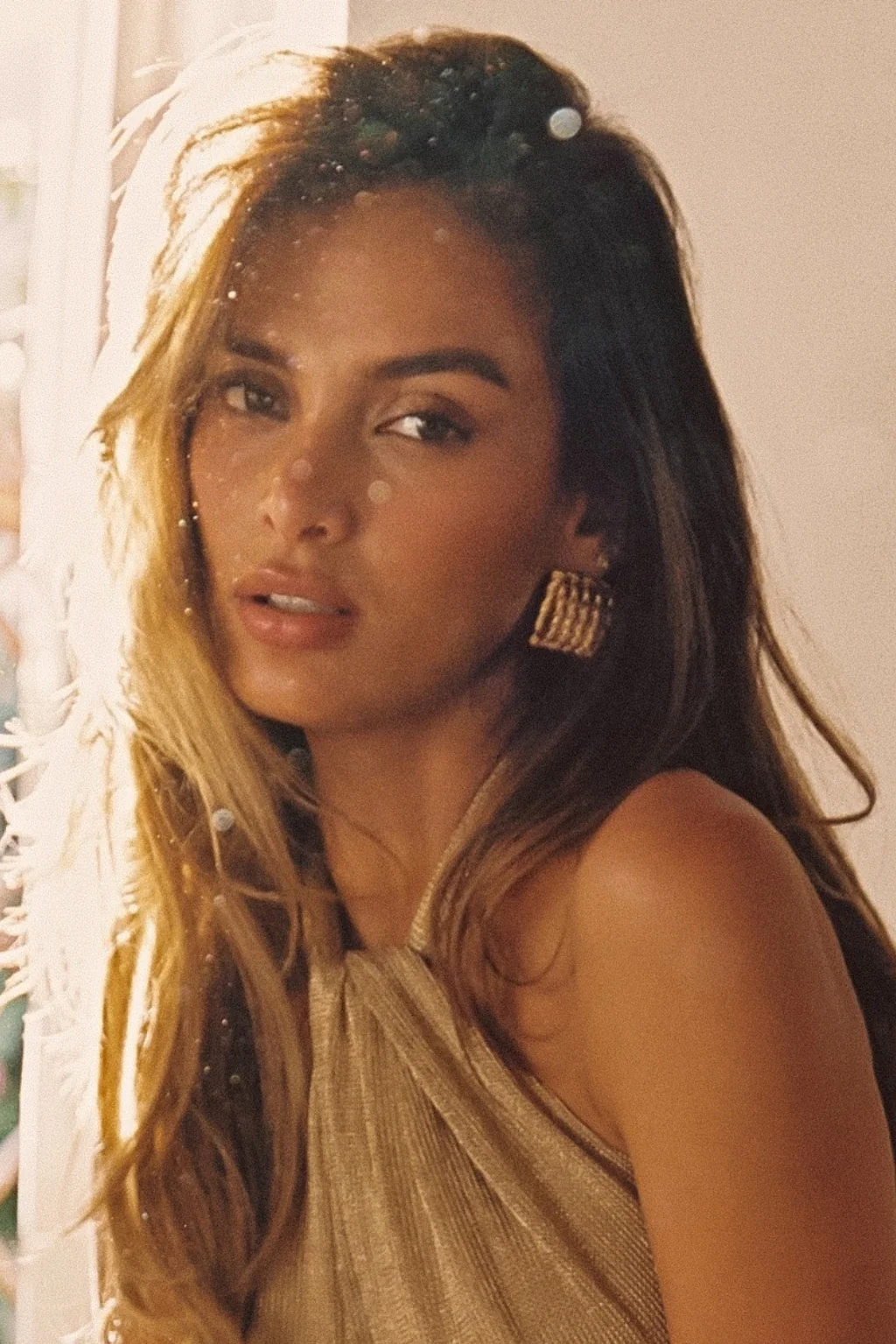 Shop The Look: Stay-at-Home Daughter - Image 4