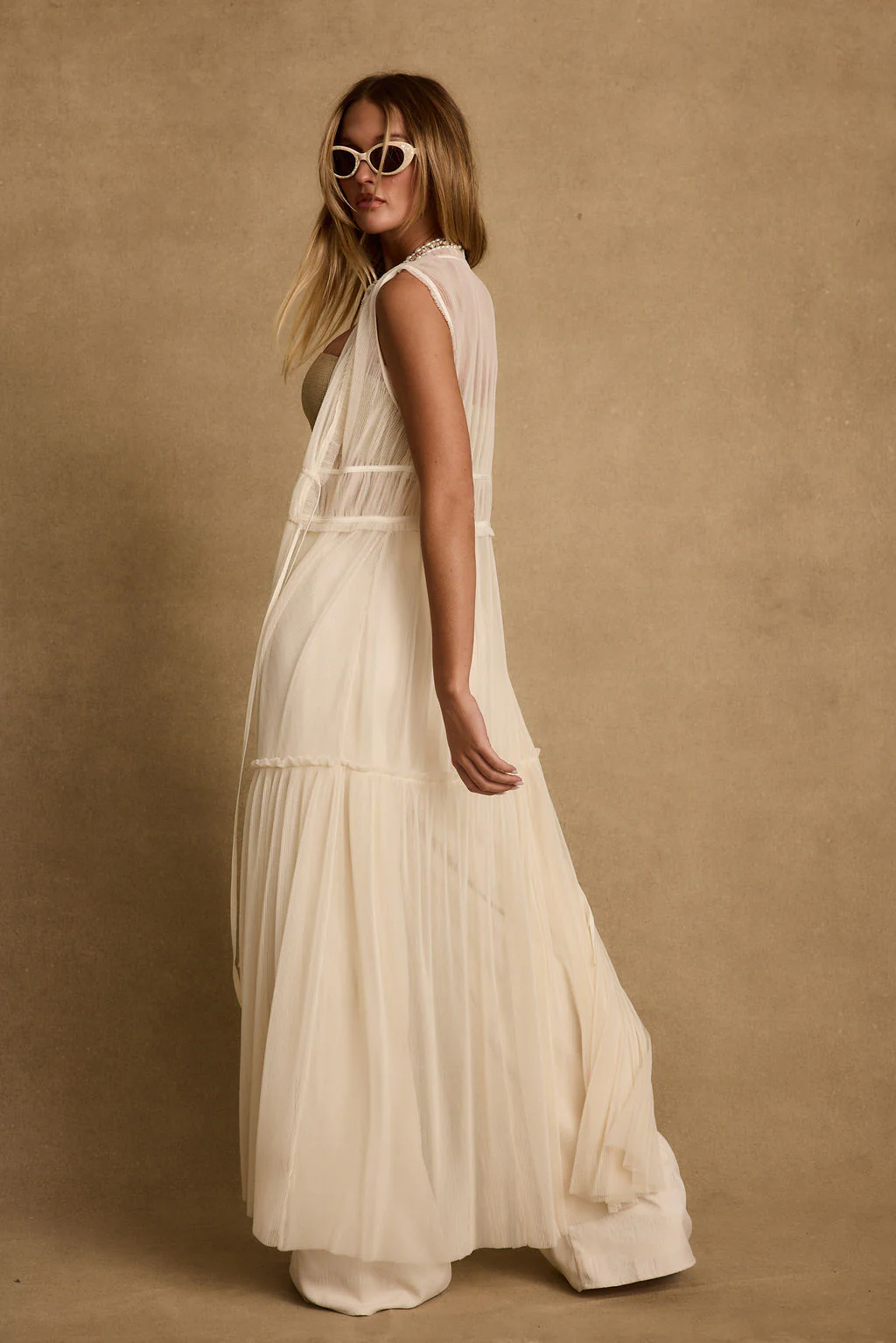 Tahliya Chiffon Cream Longline Top - Image 11