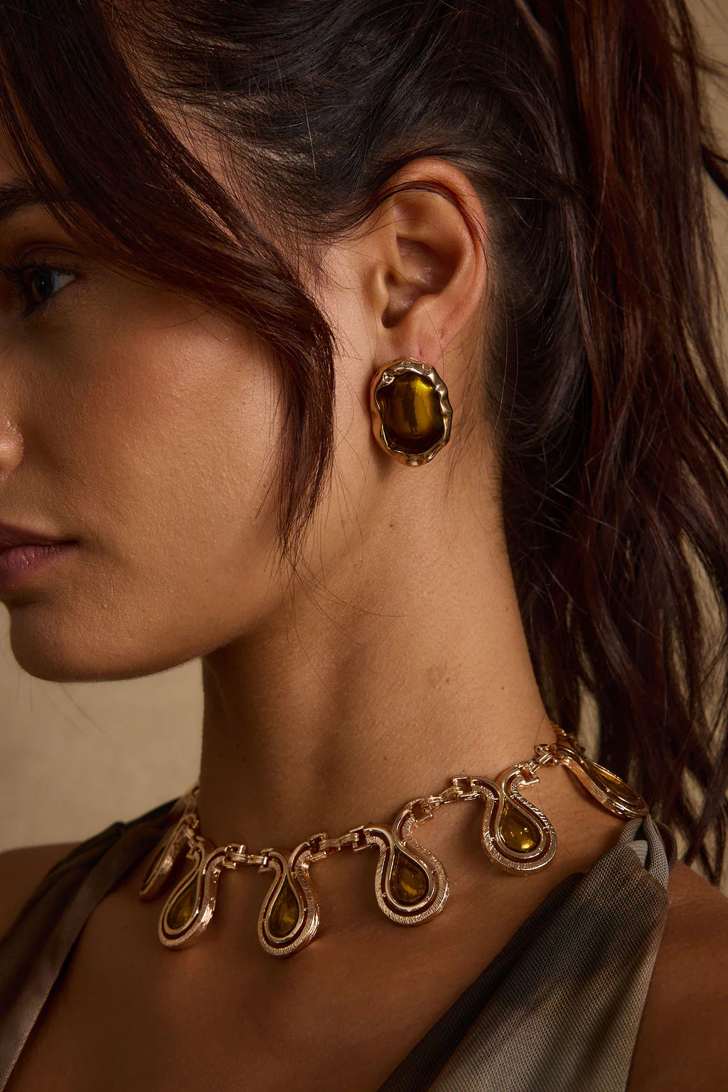 Tavi Gold Choker - Image 2