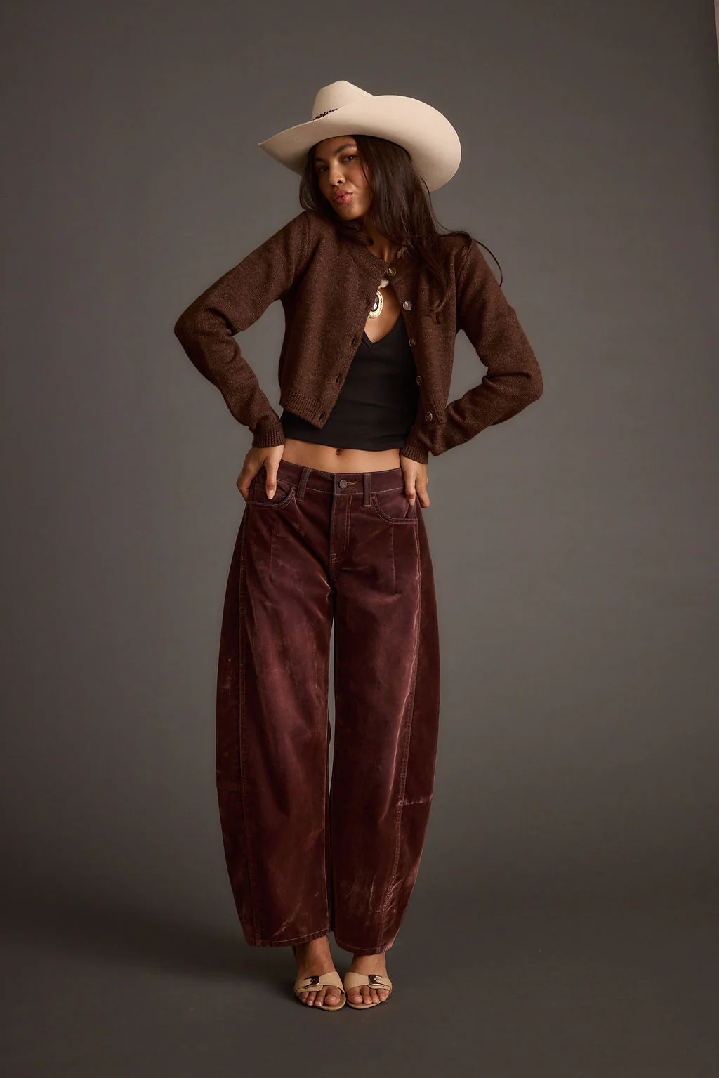 Teresa Mocha Cropped Cardigan - Image 2