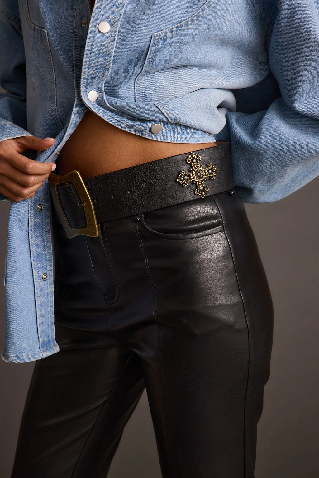 Whisper Black Statement Belt - Image 3