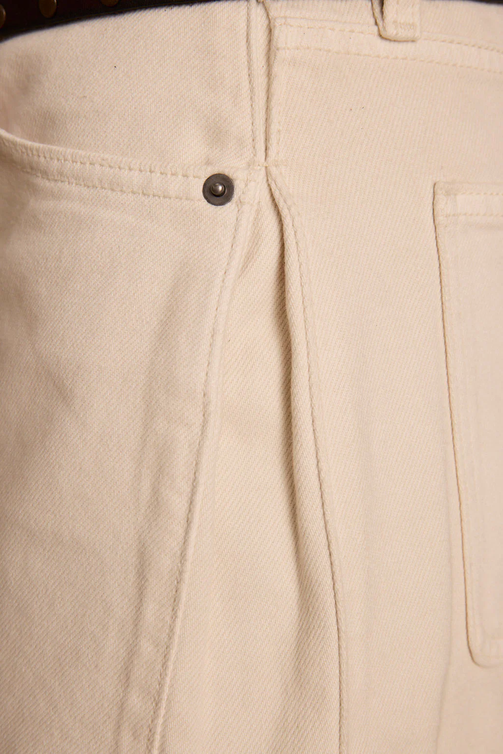 Wrenley Bone Pleated Denim Shorts - Image 6
