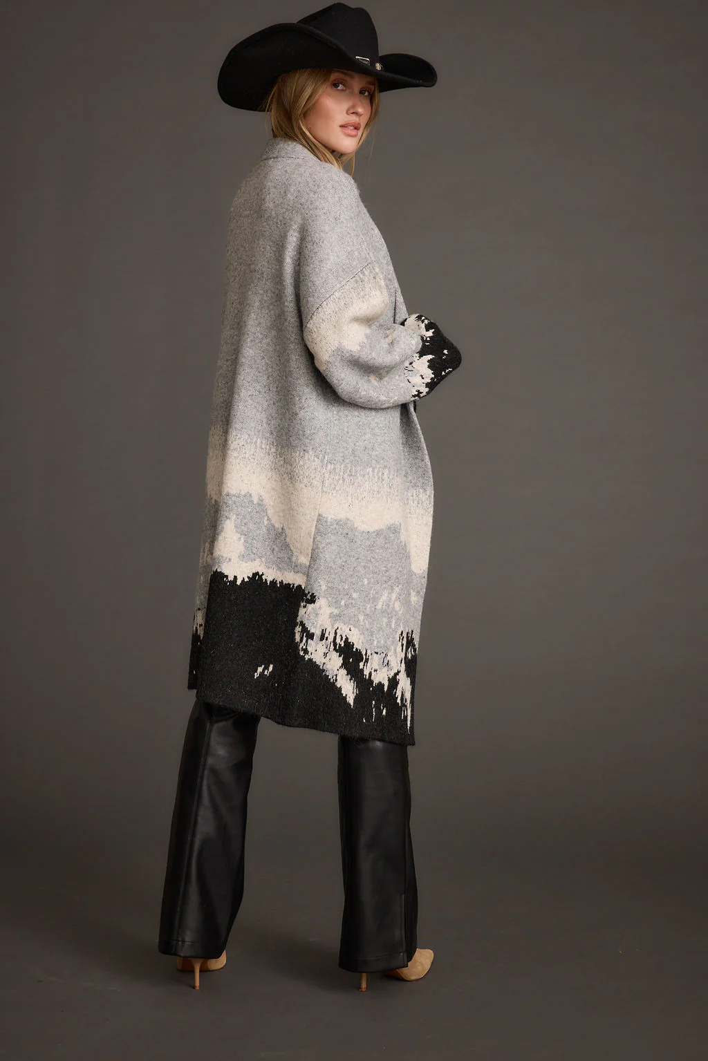 Yellowstone Printed Duster Cardigan - Image 2